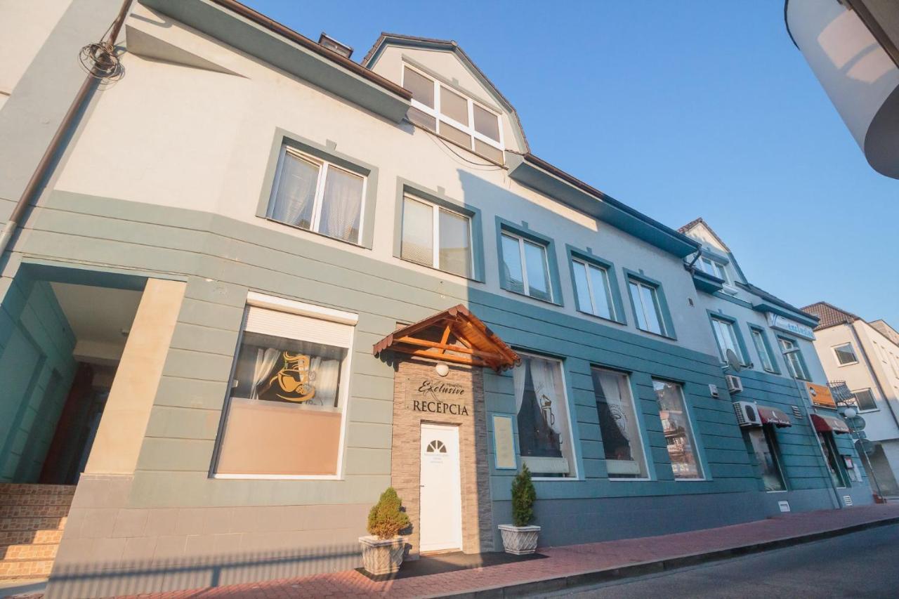 Penzion Exclusive Trencin Bagian luar foto