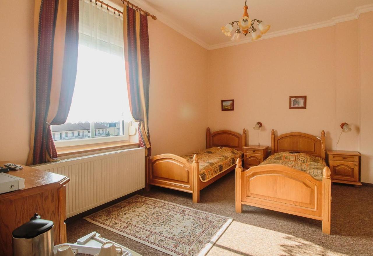Penzion Exclusive Trencin Bagian luar foto
